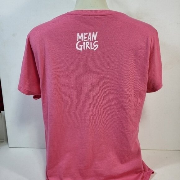 Mean Girls Pink inchOn Wednesdays We Wear Pinkinch T-Shirt - Picture 2 of 4